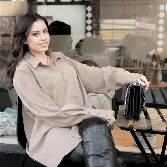 Meet your Posher, Jade - Picture 1 of 3